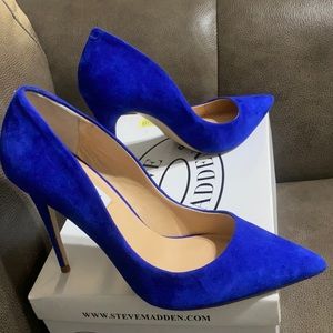 Steve Madden pump, size 8